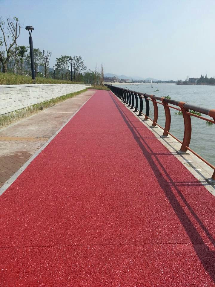 透水性混凝土.jpg 透水性混凝土.jpg