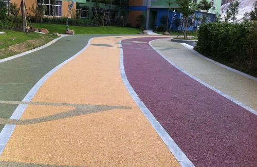 「彩色混凝土」混凝土的使用步驟是怎樣進行 「彩色混凝土」混凝土的使用步驟是怎樣進行