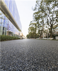 上海漕河涇透水膠粘石路面項目