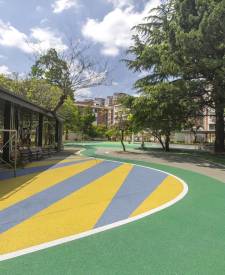 上海巴林小區(qū)彩色透水混凝土項目